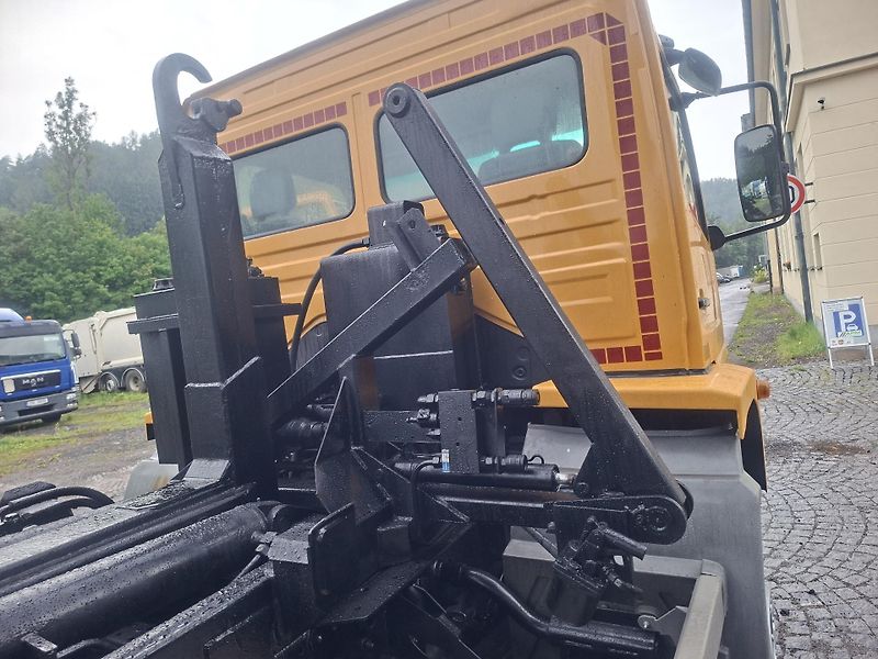 Mercedes-Benz Atego (2004) 1318 Kontejner 4x4 Analog - fotka 7 z 13