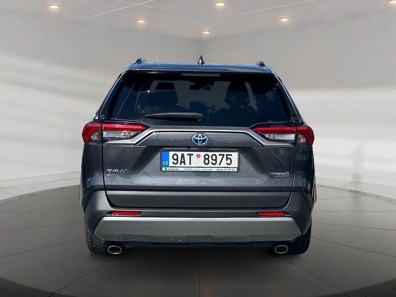 Toyota RAV4 (2023) COMFORT 2.5 HYBRID 131kW 4WD  - fotka 5 z 11