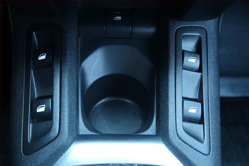 Peugeot 301 (2015) 1.6 VTi, Serv.kniha, Tempomat - fotka 16 z 18