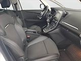 Renault Grand Scénic (2017) 1.6 dCi, Automat, 7 míst, Navi - náhled 9