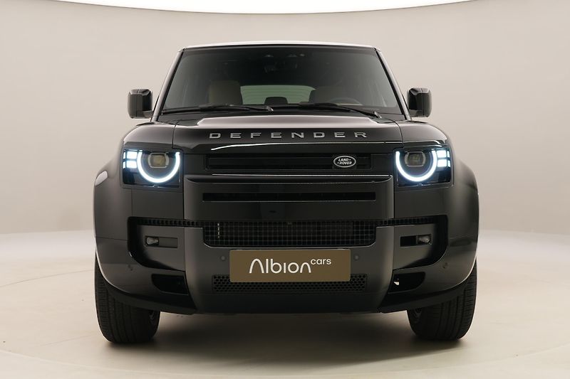 Land Rover Defender (2026) D350 X-DYNAMIC HSE AWD AUT - fotka 17 z 56