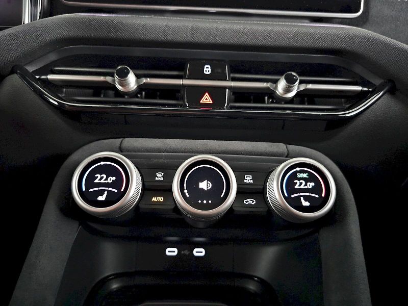 Škoda Kodiaq (2025) 2.0TDi 142kW 4X4 SPORTLINE 7S - fotka 22 z 32