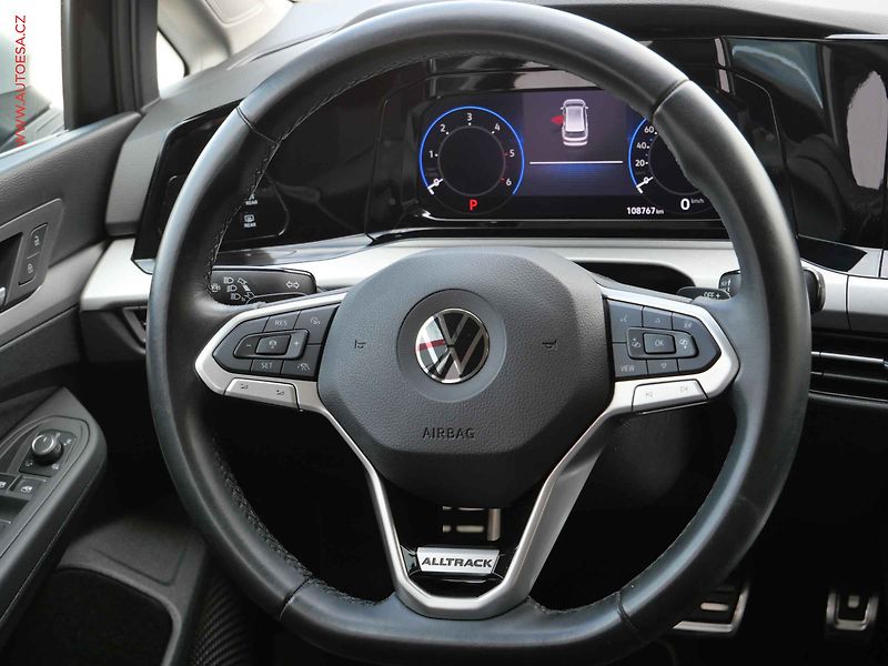 Volkswagen Golf (2022) 2.0 TDi 4x4, Alltrack, DSG - fotka 14 z 25