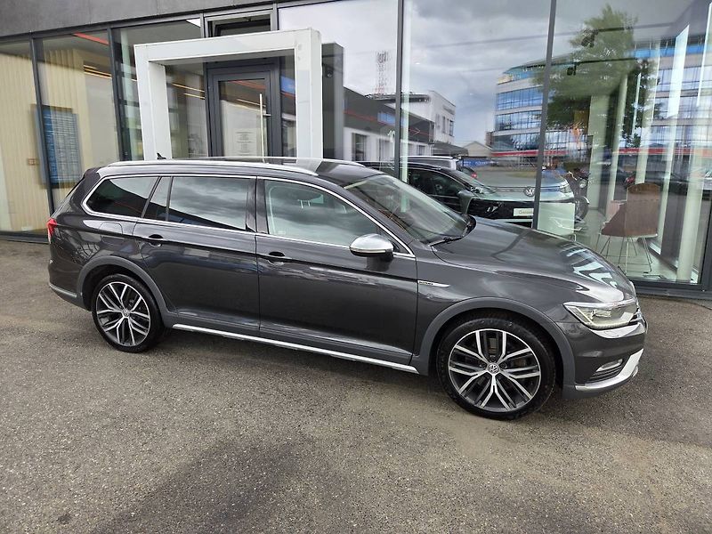 Volkswagen Passat Variant (2019) Passat Alltrack 2.0 BiTDI - fotka 5 z 50