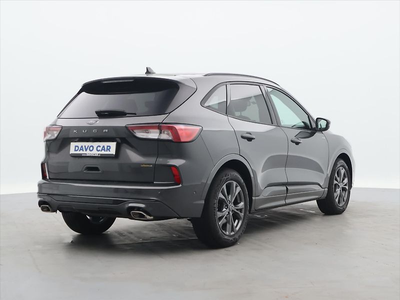 Ford Kuga 1,5 EB 110kW ST-Line - fotka 7 z 26