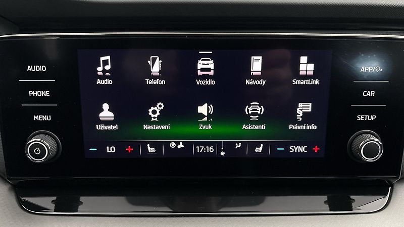 Škoda Octavia 2.0 TDI DSG Ambition - fotka 11 z 24