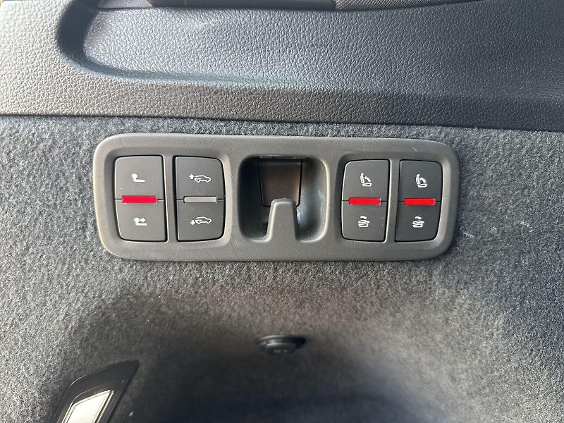Audi Q7 (2023) 3.0 TDI S-line - fotka 29 z 36
