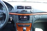 Mercedes-Benz Třídy E 280CDi,ČR,SERV.KN.,4MATIC. - náhled 21
