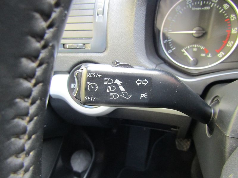 Škoda Octavia (2009) 1.9 TDI 77kW BXE BEZ DPF - fotka 30 z 36
