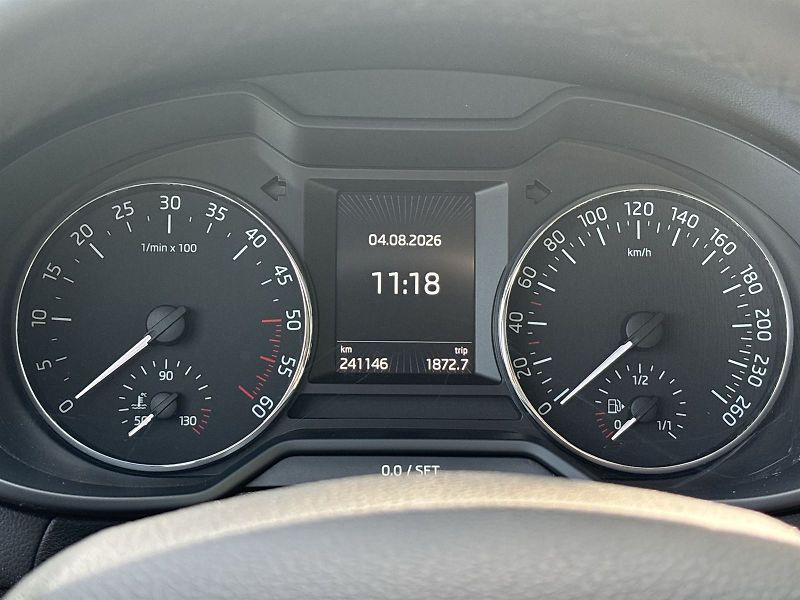 Škoda Octavia (2015) Combi 2.0 TDI 4x4 Style + - fotka 11 z 29