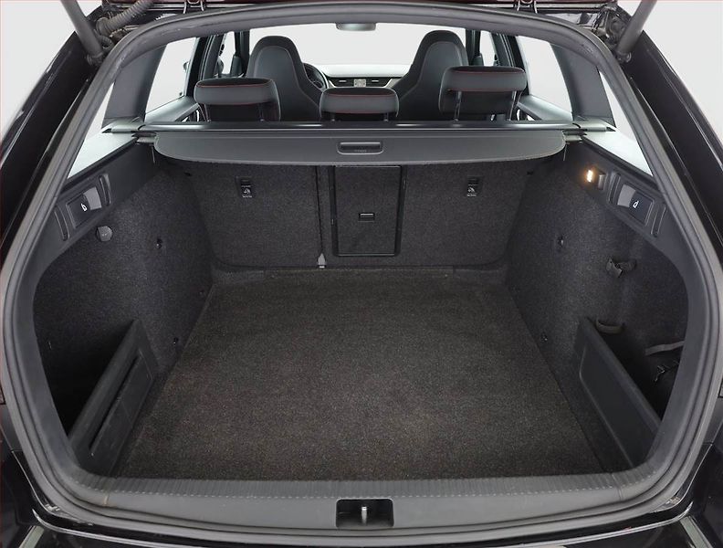 Škoda Octavia (2017) RS 2.0 TDI 4x4 DSG, 4X4 - fotka 20 z 21