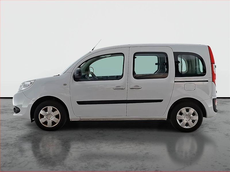 Renault Kangoo (2021) Zen 1.5 dCi, 5Míst, ČR, 1Maj - fotka 3 z 14