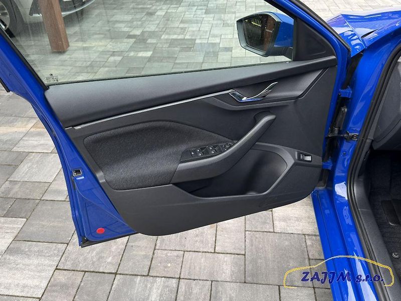 Škoda Scala Style plus 81kw + el kufr - fotka 31 z 51