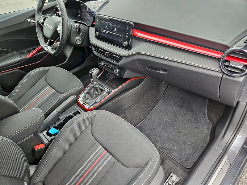 Škoda Fabia (2025) Monte Carlo TSI 85/1.0 A7F - fotka 14 z 28