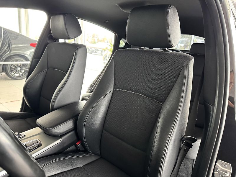 BMW X4 20d xDrive*M-SPORT*KeyLess*DPH - fotka 15 z 37