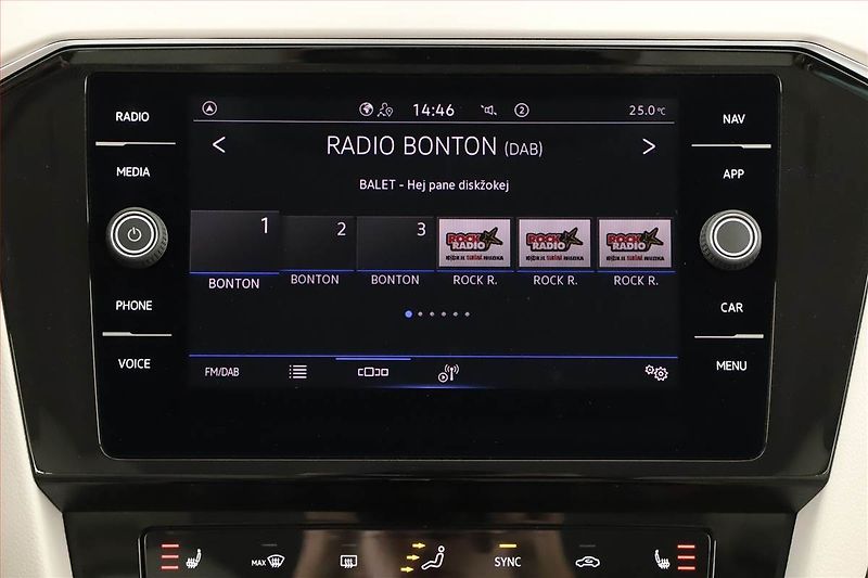 Volkswagen Passat (2022) 2.0 TDI - fotka 12 z 20