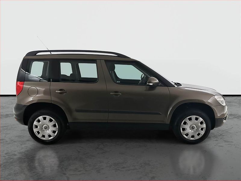 Škoda Yeti (2010) 1.4 TSI, Serv.kniha - fotka 6 z 13