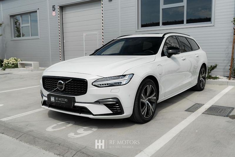 Volvo V90 (2021) - fotka 7 z 51