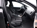 Volvo XC60 2,0 D4 120kW Momentum AUT - náhled 12