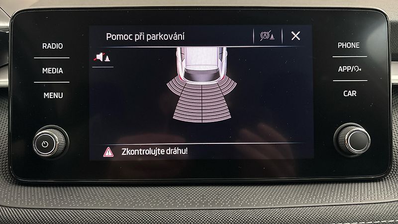 Škoda Fabia 1.0 TSI Style - fotka 12 z 23