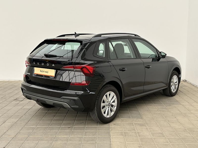 Škoda Kamiq 1.0 TSI Selection - fotka 2 z 28