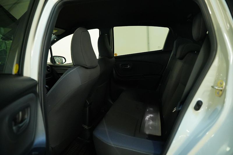 Toyota Yaris - fotka 26 z 27