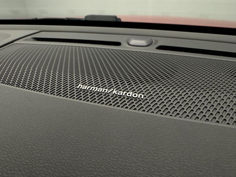 Volvo XC40 T5 RECHARGE CZ - fotka 19 z 48