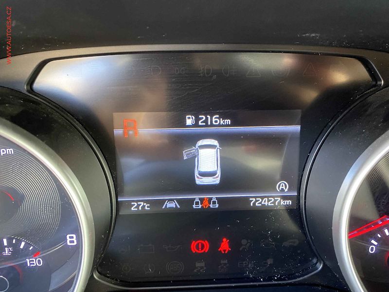 Kia Ceed (2021) 1.5T-GDI, ČR, AC, temp - fotka 16 z 17