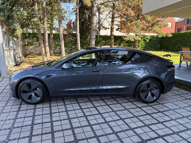 Tesla Model 3 Long Range AWD Tažné - fotka 3 z 38