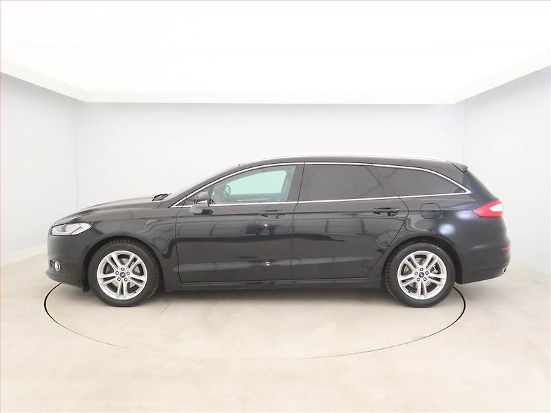 Ford Mondeo (2016) Titanium 2.0 TDCI, 4X4 - fotka 3 z 18