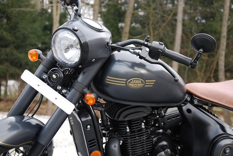 Jawa Perak (2026) 350 CL BLACK - fotka 4 z 25