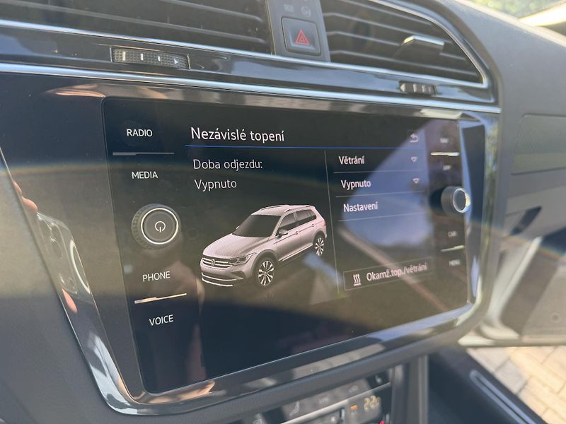 Volkswagen Tiguan (2023) R-Line,ZÁRUKA do 2028,N.Topení - fotka 12 z 15