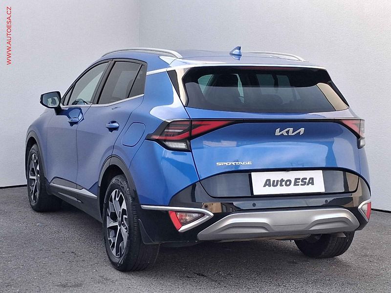 Kia Sportage (2023) 1.6 T-GDi, 1.maj,ČR, TOP - fotka 6 z 20