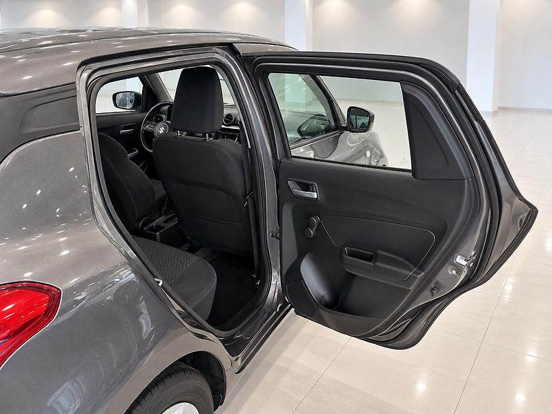 Suzuki Swift (2023) - fotka 12 z 21