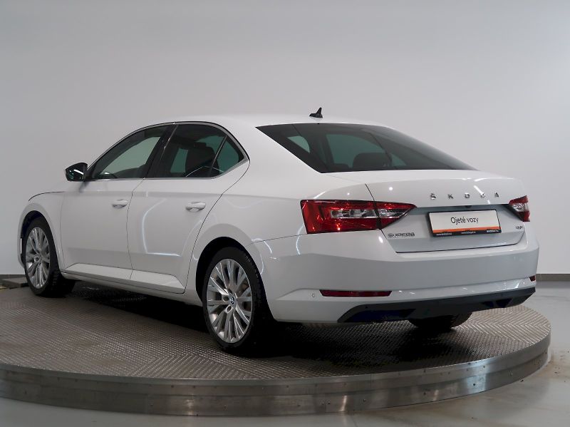 Škoda Superb (2021) STYLE 2.0TDI 147KW 4x4 DSG TAŽ - fotka 7 z 42