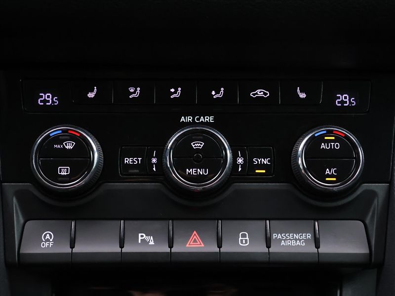 Škoda Kodiaq 2.0 TDI 140kW DSG 4x4 Style - fotka 28 z 38