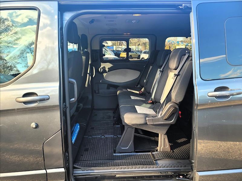Ford Tourneo Custom 2,0 tdci,Titanium,8míst,klima - fotka 14 z 49