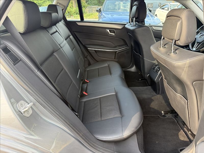 Mercedes-Benz Třídy E E 300de Hybrid Vzduch - fotka 9 z 17
