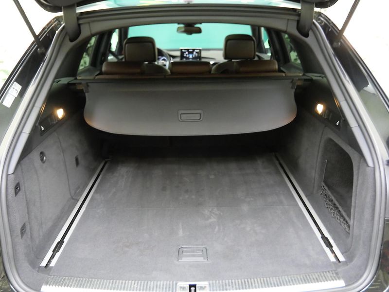 Audi A6 Avant - fotka 29 z 30