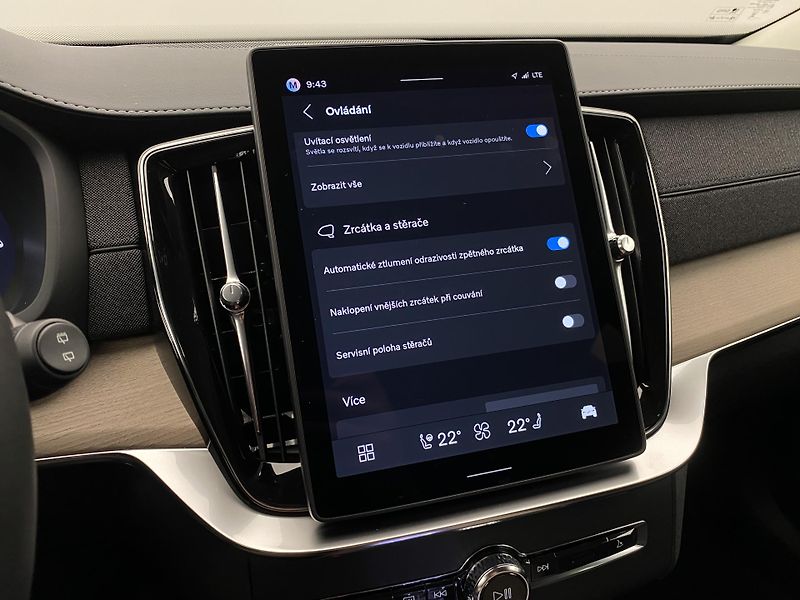 Volvo XC90 (2026) T8 AWD RECHARGE BRIGHT PLUS 7m - fotka 55 z 70