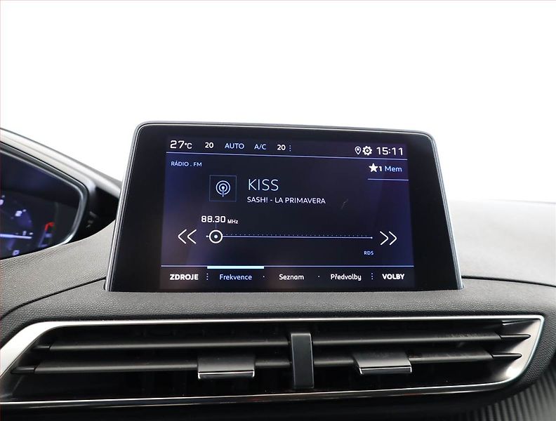 Peugeot 5008 (2020) 1.5 BlueHDi, 7 míst, ČR,1.maj - fotka 11 z 18