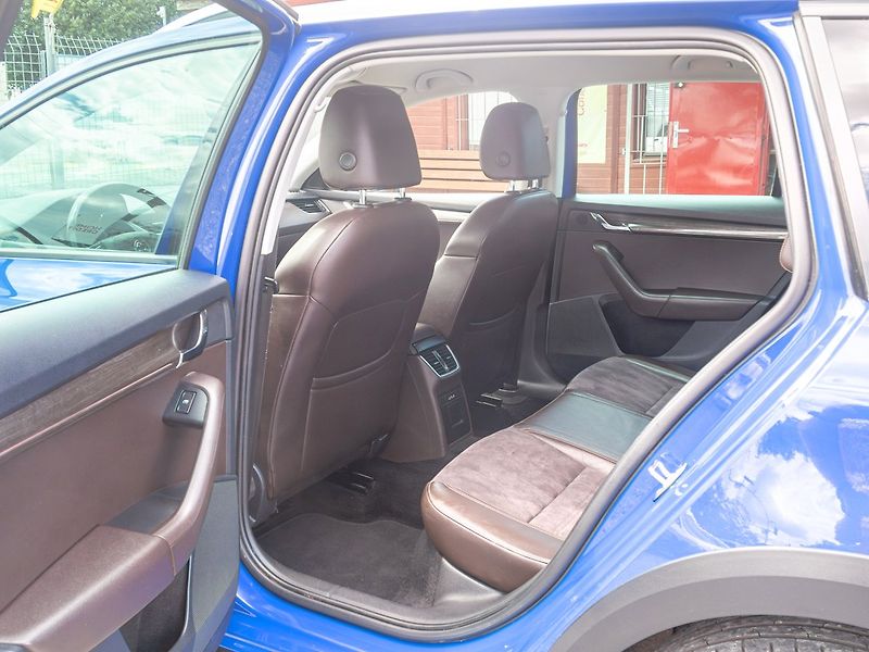 Škoda Octavia (2019) 2.0TDI 110KW DSG 4x4 – SCOUT - fotka 35 z 51