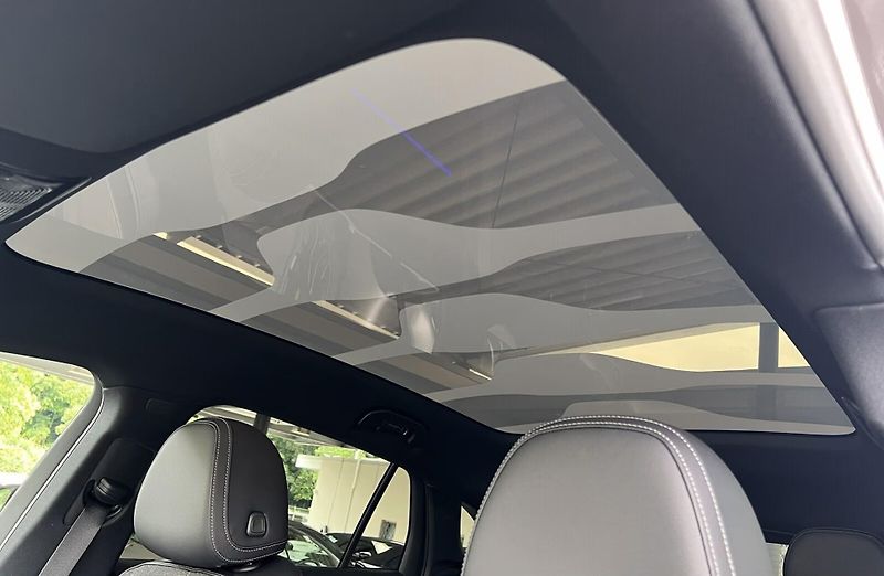 Mercedes-Benz GLC 400 4M Avantgarde Burm Pano DI - fotka 14 z 25