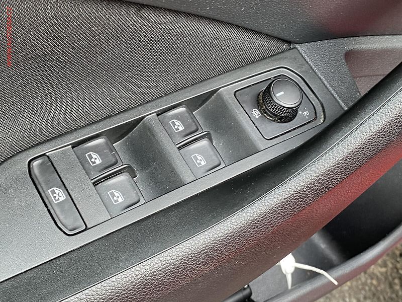 Škoda Scala (2020) 1.6 TDi, Ambition, DSG - fotka 11 z 19