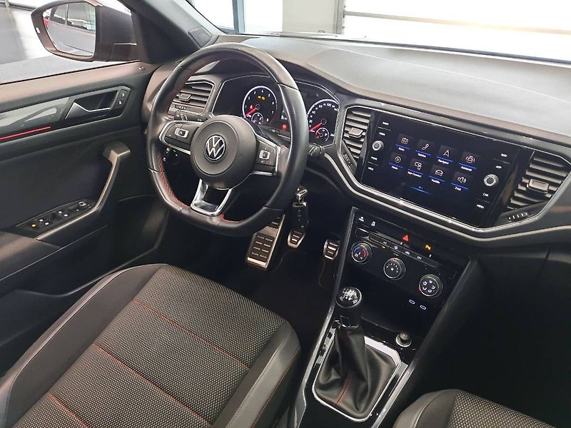 Volkswagen T-Roc (2022) Sport 1.5 TSI (110kW/150k) - fotka 14 z 21