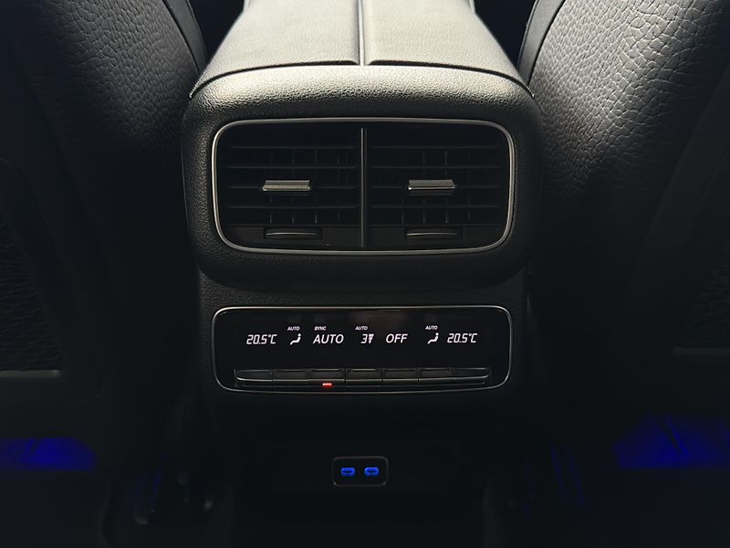 Mercedes-Benz GLE 450 d 4M kupé AMG - fotka 24 z 28