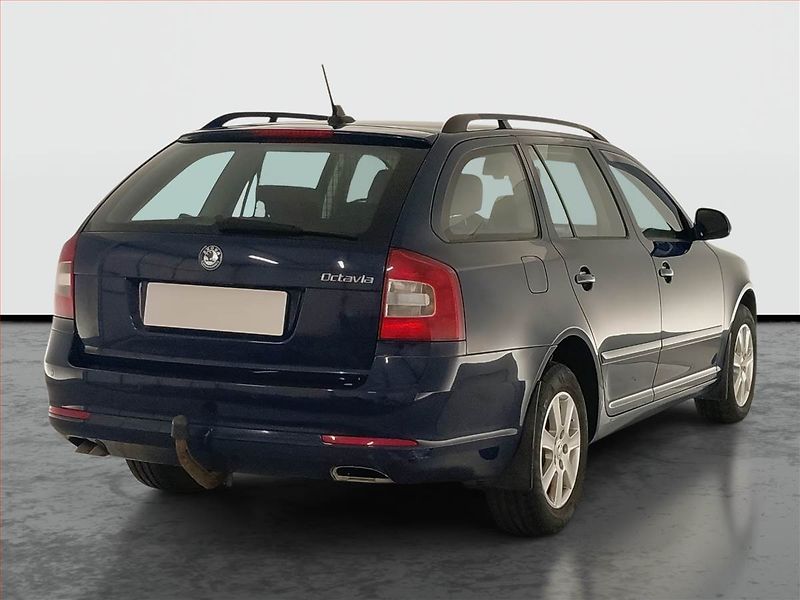 Škoda Octavia (2011) Elegance 2.0 TDI, Serv.kniha - fotka 5 z 19