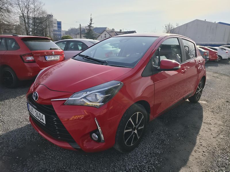Toyota Yaris 1.5 VVTI kamera TZ - fotka 2 z 18
