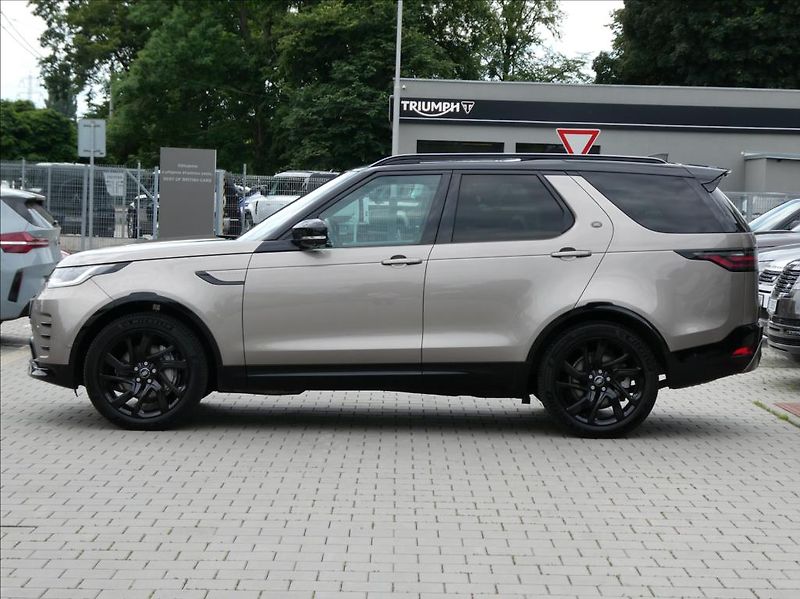 Land Rover Discovery 3,0 D250 R-Dynamic SE 1Maj DPH - fotka 2 z 51