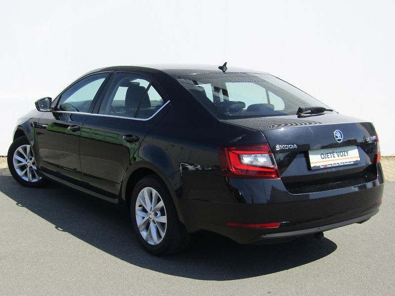 Škoda Octavia (2018) Style 2.0 TDI 110KW DSG - fotka 13 z 29